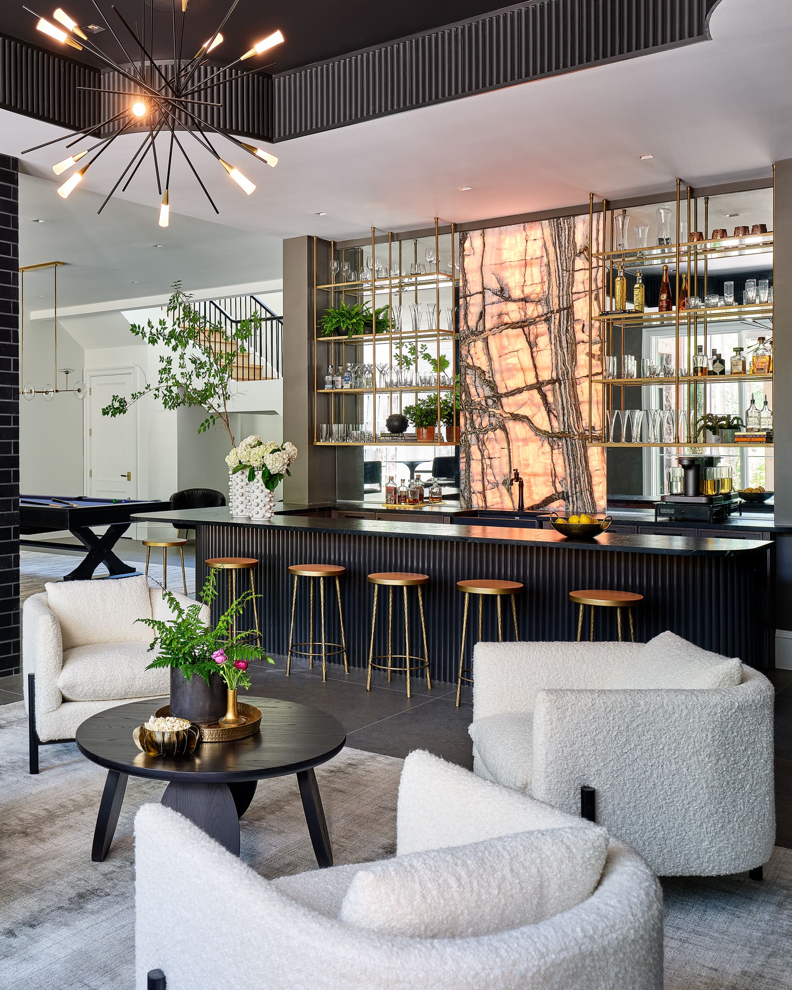 Entertainment bar lounge