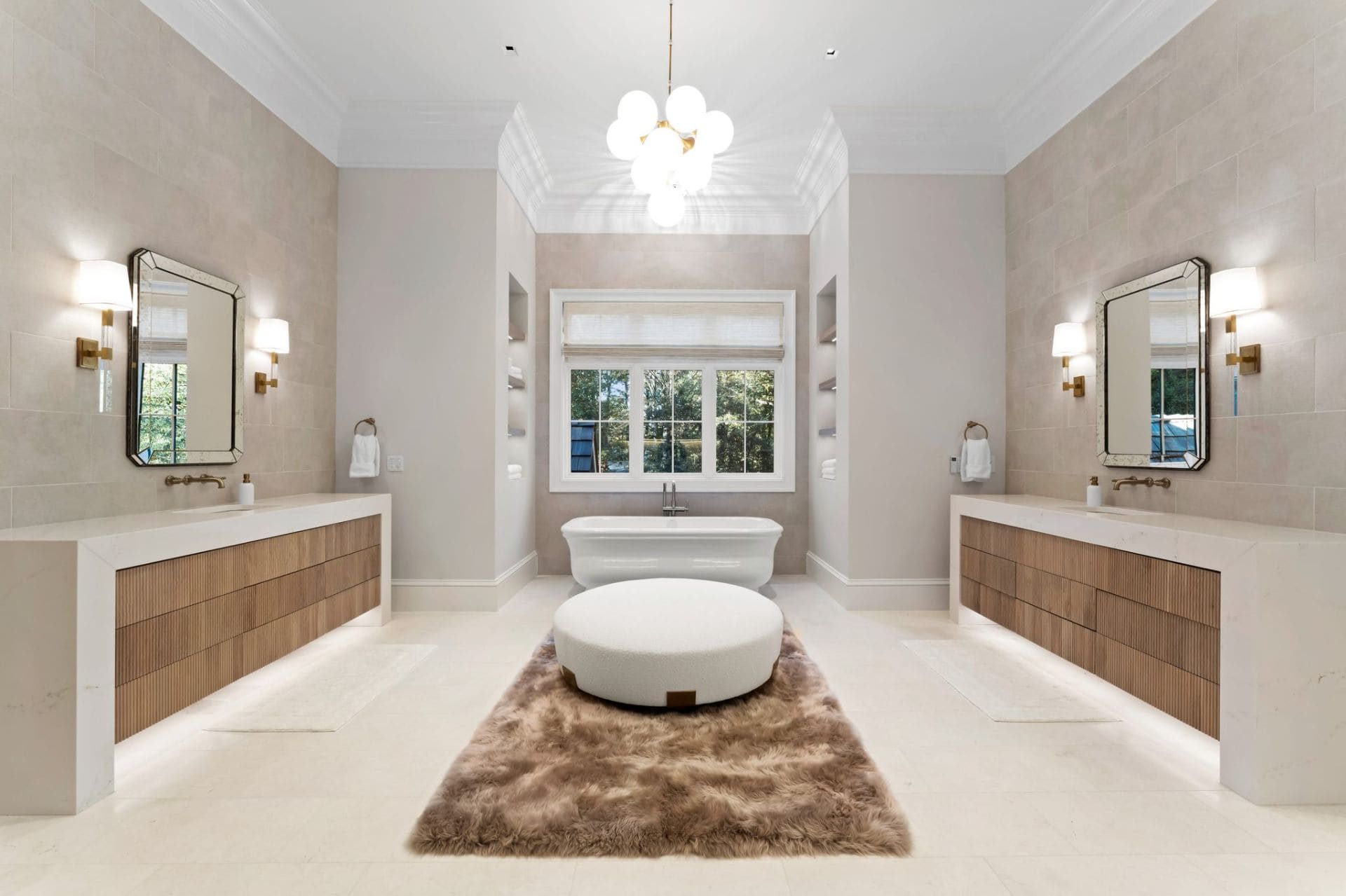 Primary bath dual vanity with freestanding tub