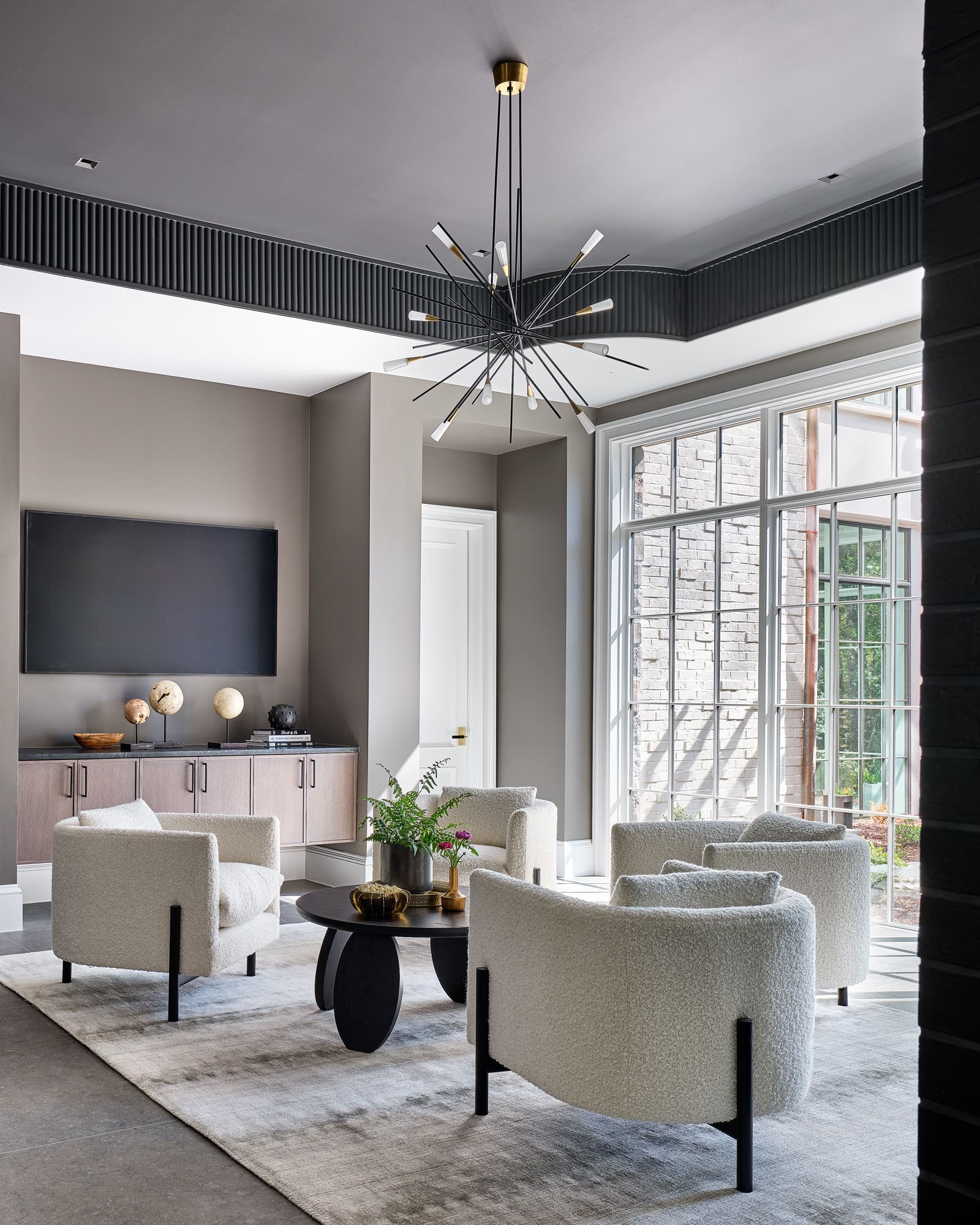 Sitting lounge